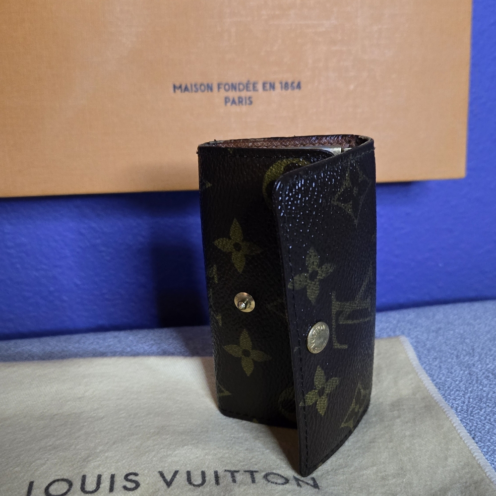 Louis Vuitton Monogram Key Holder